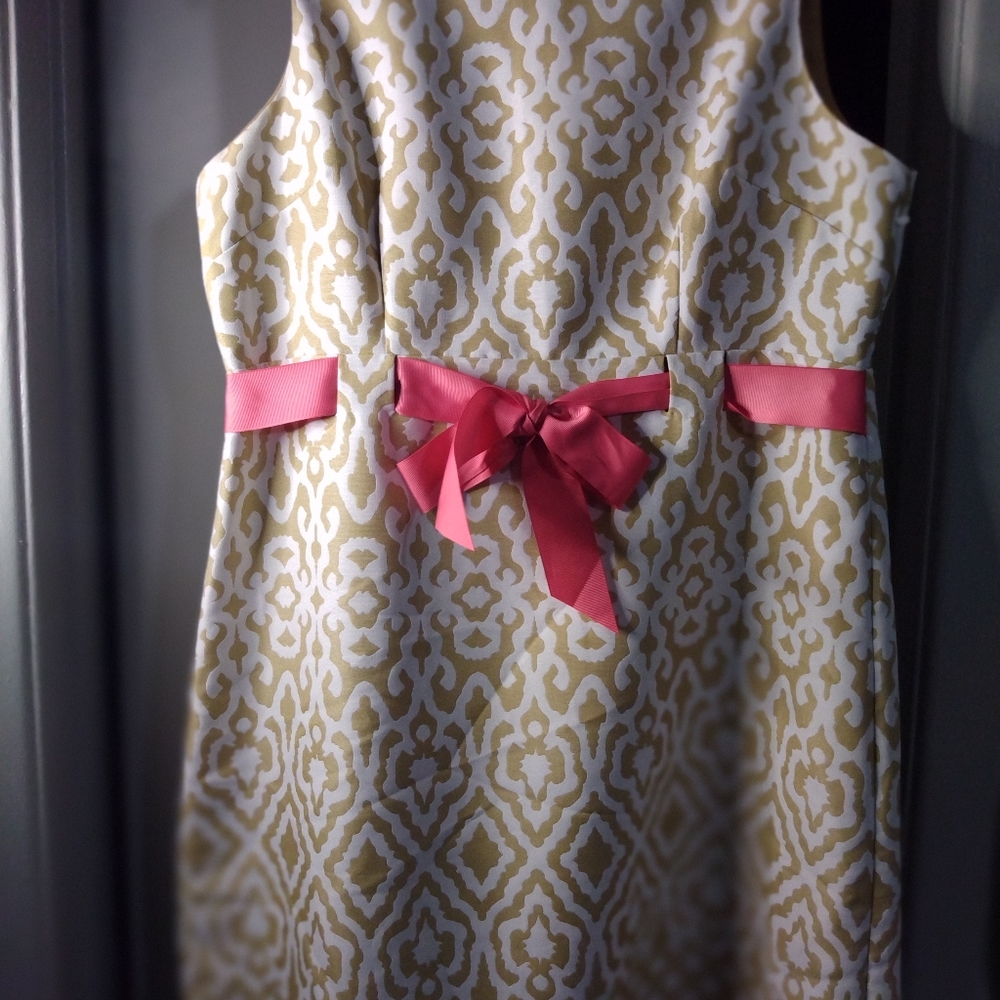 Dress - Picture 2 of 6